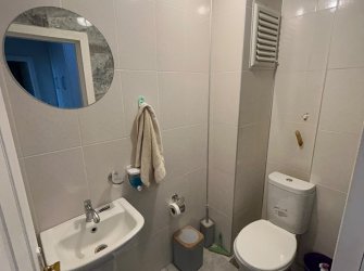 AKARBAŞI MAHALLESİNDE SATILIK 2+1 BAKIMLI DAİRE
